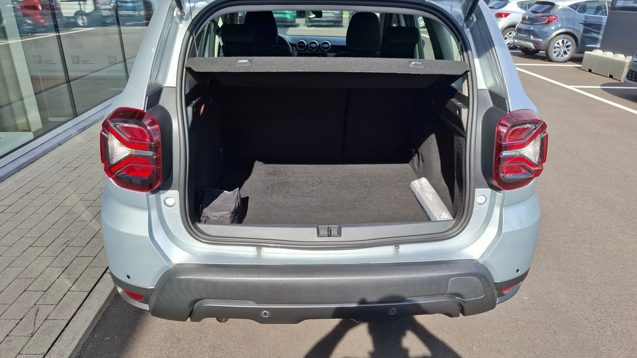 Dacia DusterTCe 91 Pk, benzine+LPG, airco, GPS, camera