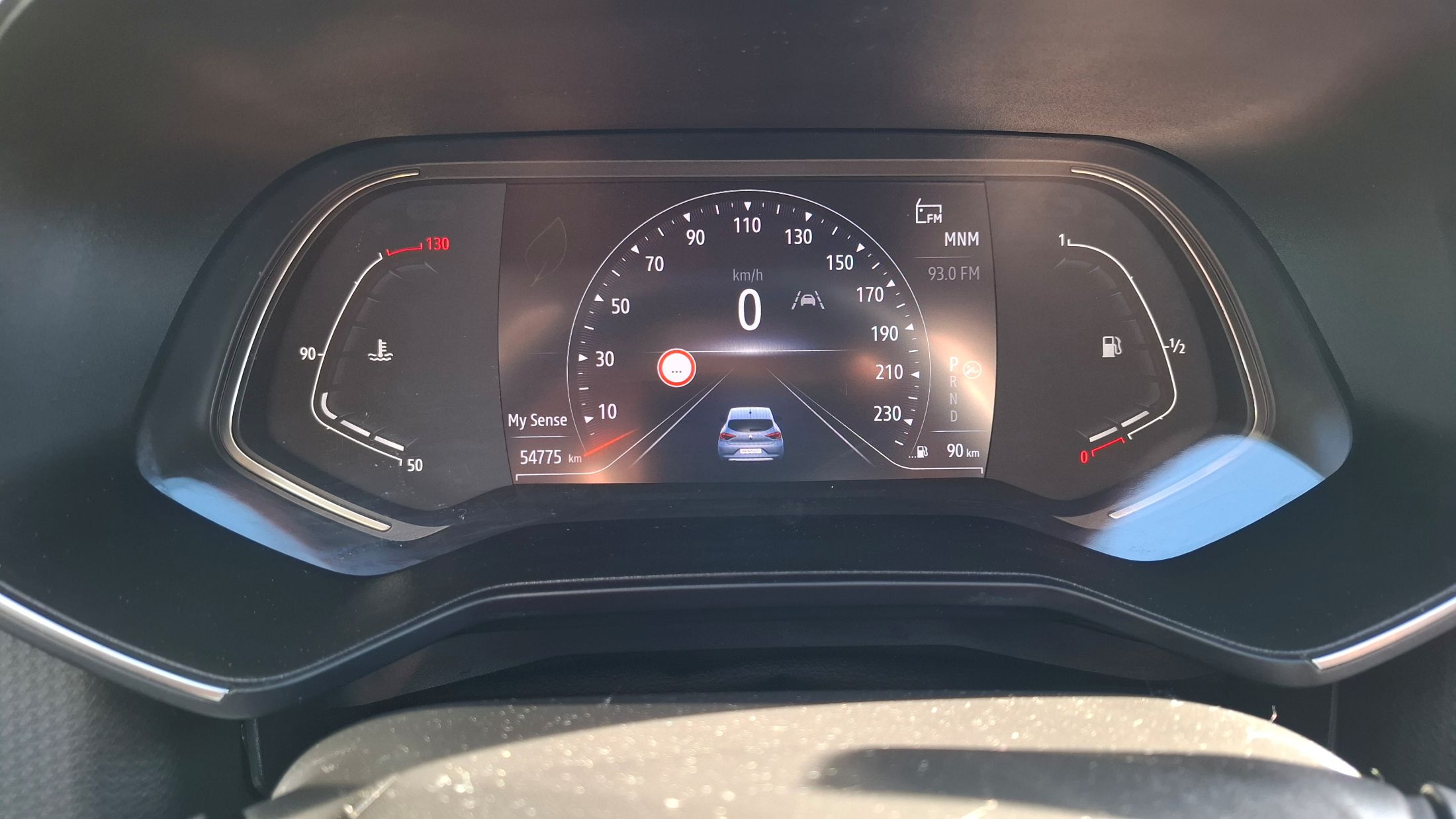 Renault Clio AUTOMAAT, 1332cc-130Pk, GPS, camera, airco, dodehoekwaarschuwing