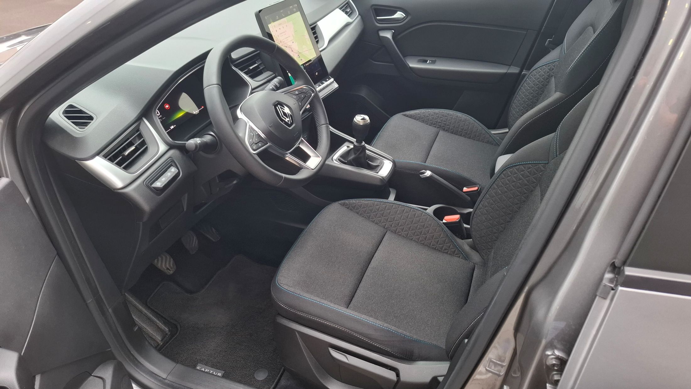Renault Captur TCe 90, airco, GPS, sensoren V+A, camera
