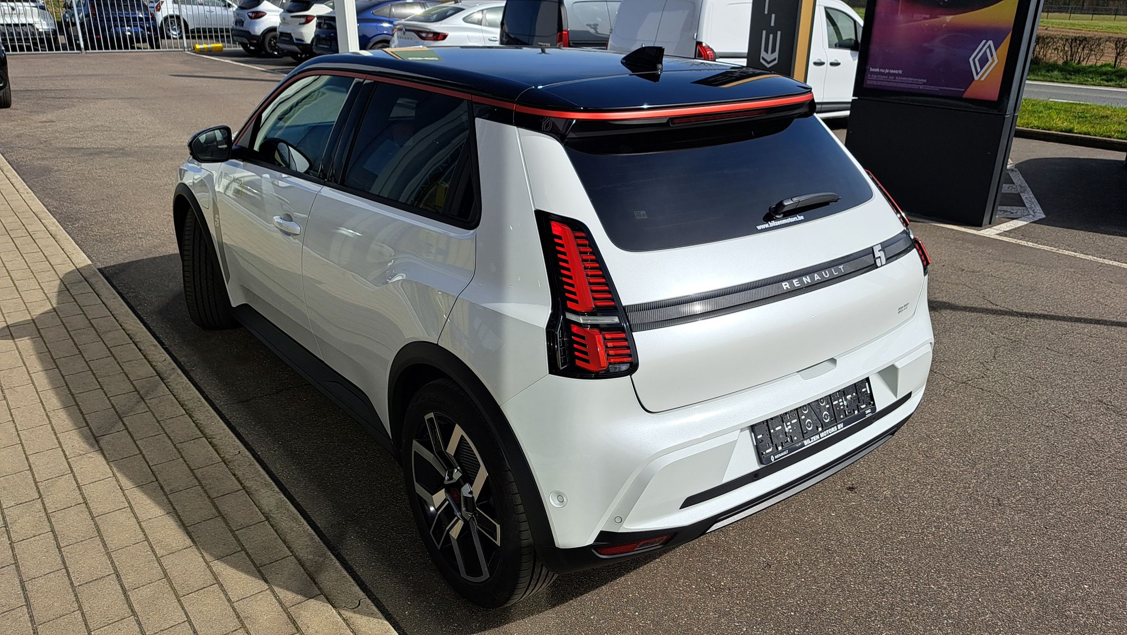 Renault 5 E-Tech Electric Techno 150 Pk comfort Range