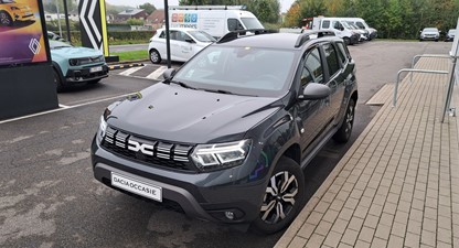 Dacia Duster TCe 90, airco, GPS, camera, dodehoekwaarschuwing, sensor V+A
