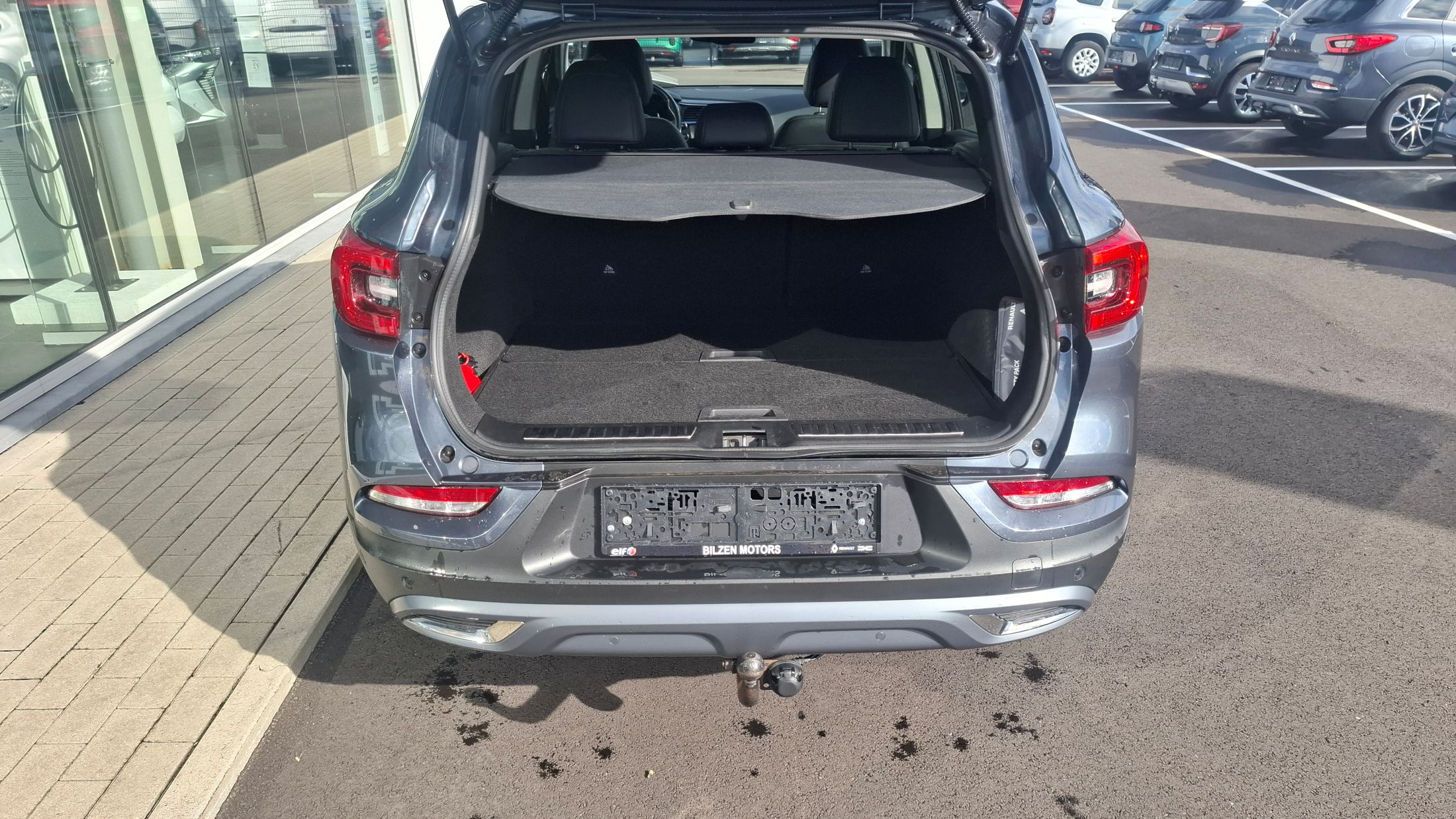 Renault Kadjar AUTOMAAT TCe 140 Pk, airco,GPS, camera, trekhaak