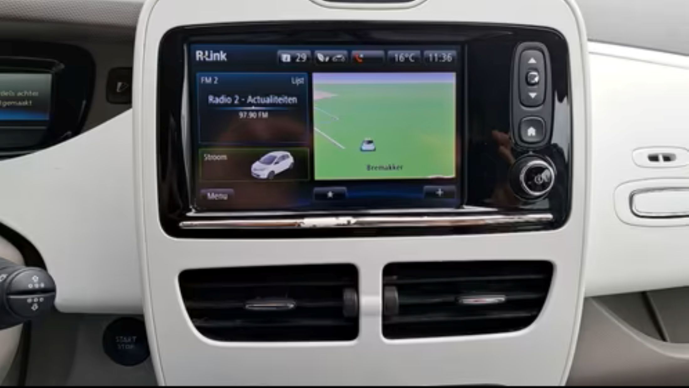 Renault Zoe 23,3 KWh batterij inbegrepen, airco, GPS, sensoren A